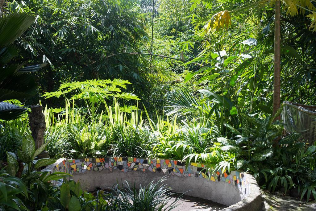 Serenity House Hotel Ubud Esterno foto