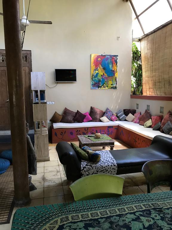 Serenity House Hotel Ubud Esterno foto