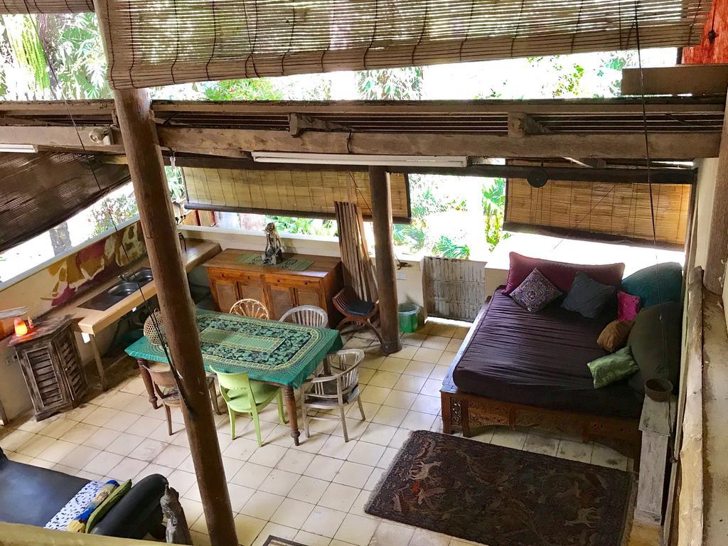 Serenity House Hotel Ubud Esterno foto